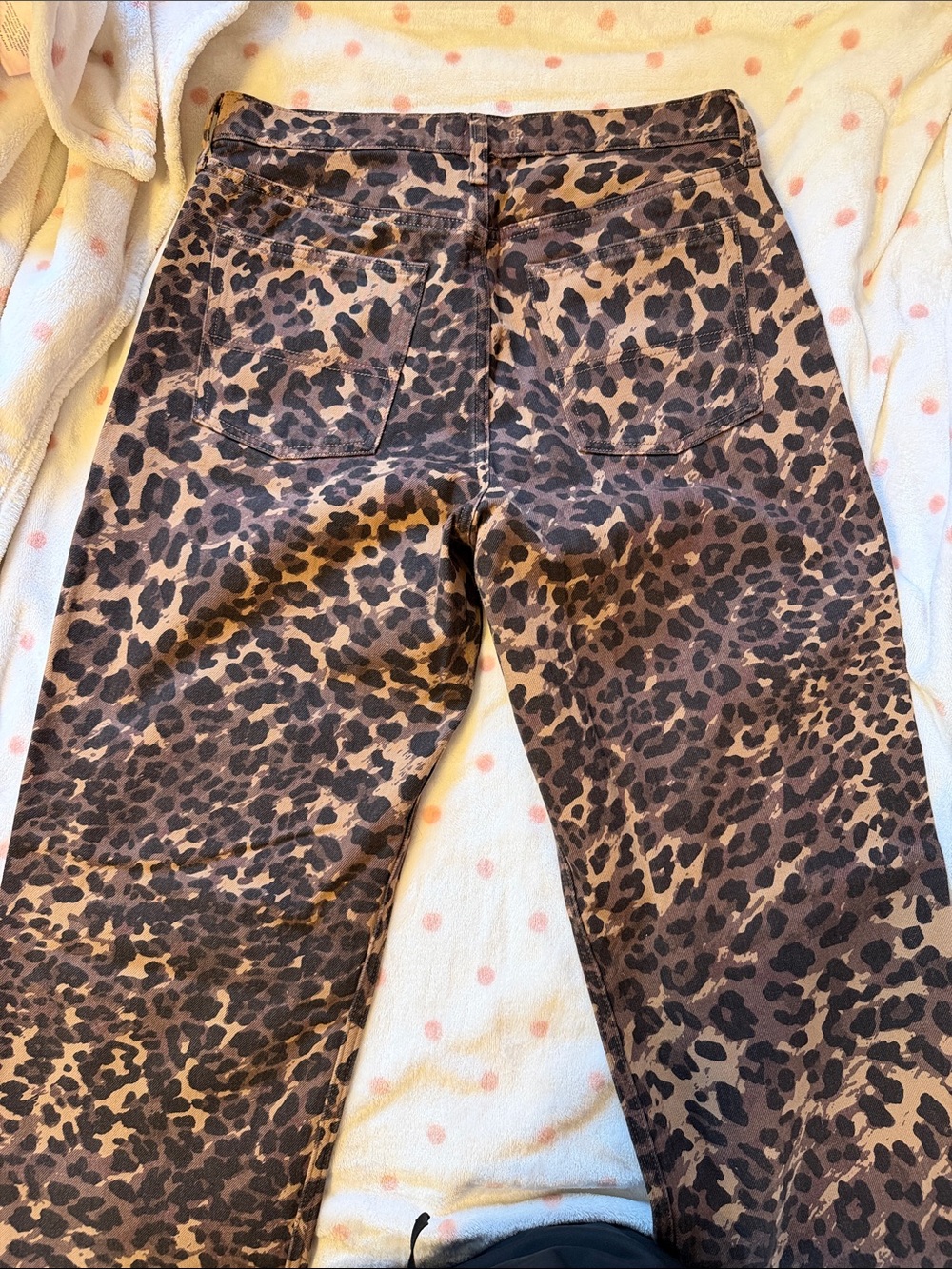 Abercrombie & Fitch Leopard Print Wide Leg Jeans - Brown and Black - Picture 2 of 4
